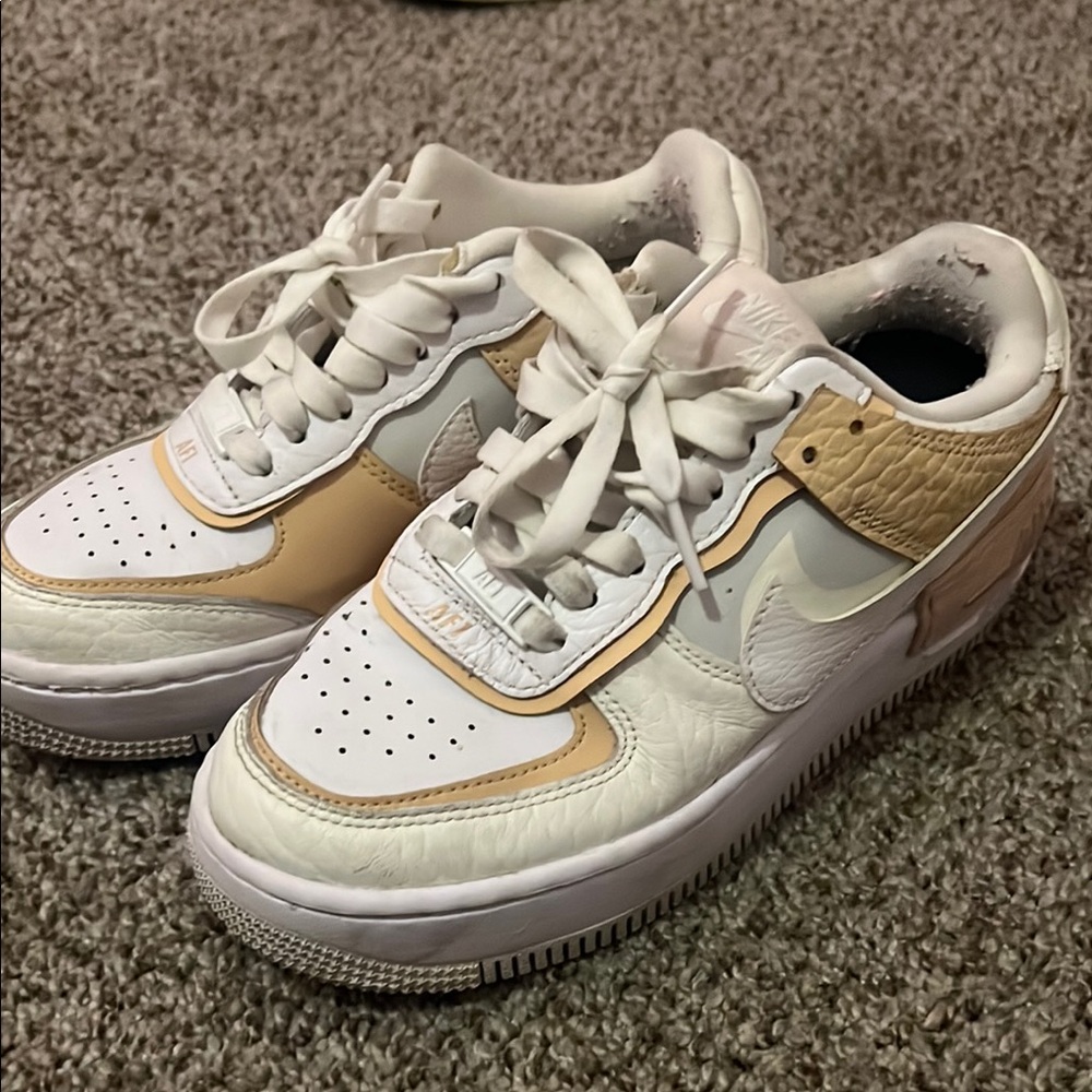Nike Air Force 1 Low Sneakers - White and Beige